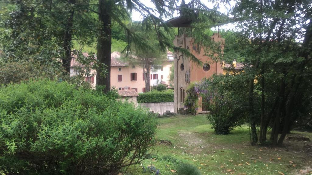 Monolocale In Villino Liberty *